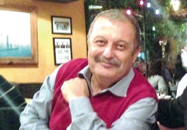 İzmir Musevi Cemaati Vakfı Eski Başkanı Sami Azar Hayatını kaybetti